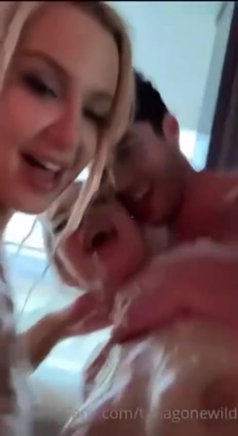 Tana Mongeau Nude Bathtub Threesome OnlyFans Video so hot